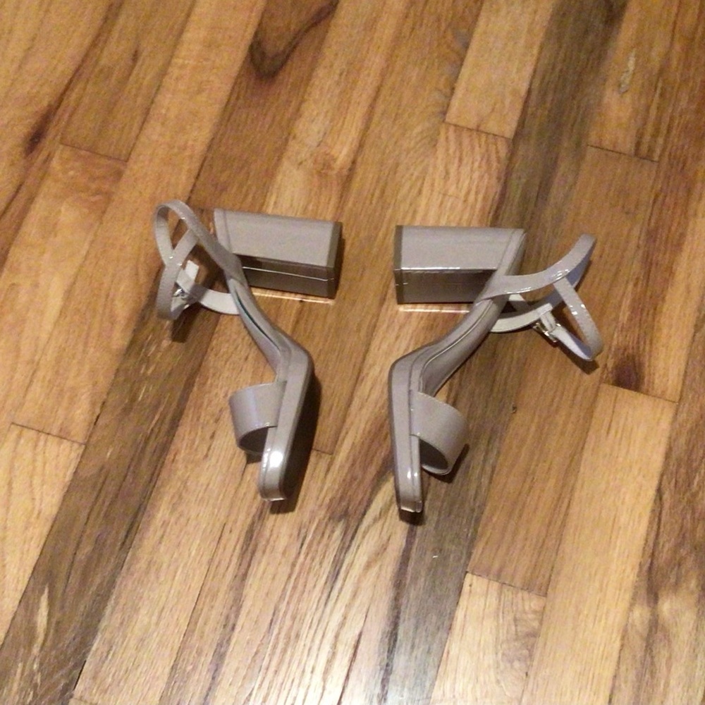 Mari A. Chunky Heel Dress Shoes - Picture 3 of 8